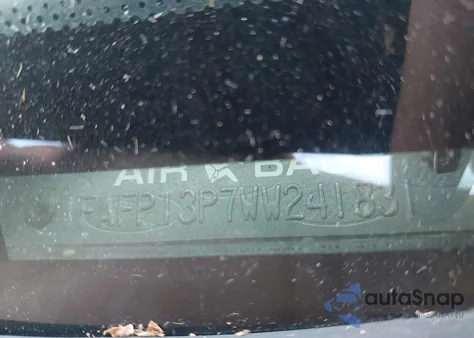 1998 Ford Escort Se/Sport from USA, damaged, VIN 1FAFP13P7WW241831